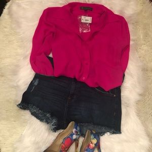 New!!! Fuchsias  button down blouse